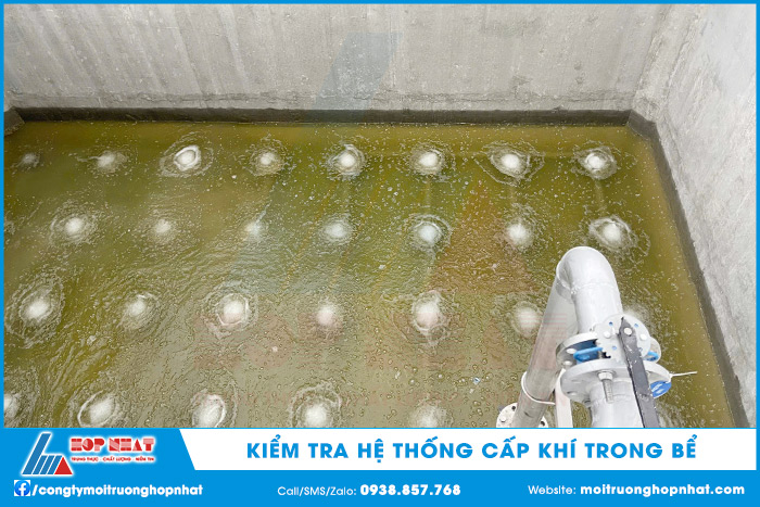 Kiểm tra hệ thống cấp khí trong bể